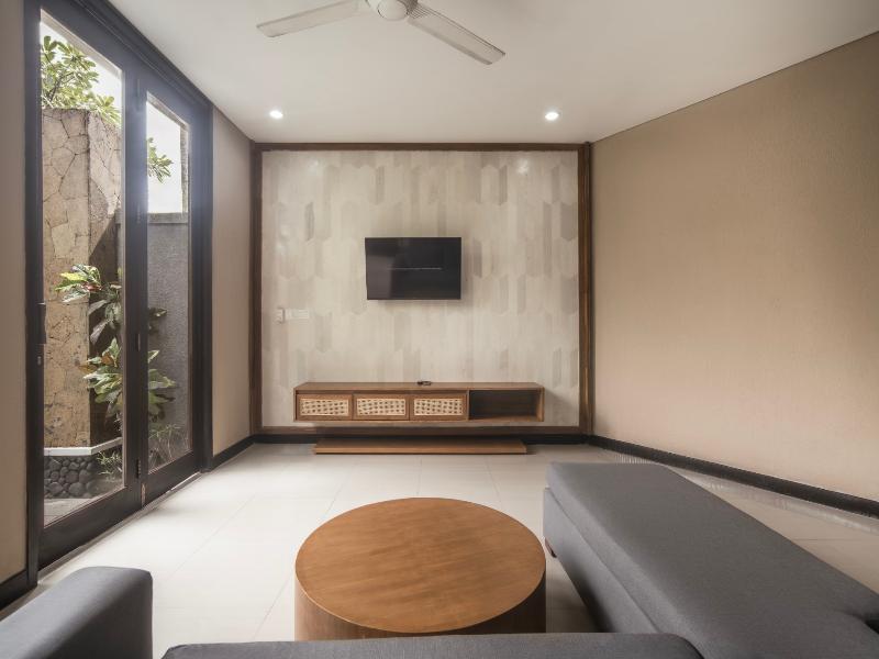 Canggu Reserve Villa by Ini Vie Hospitality - Oda