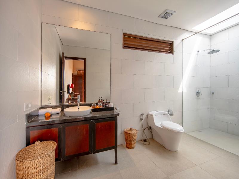 Canggu Reserve Villa by Ini Vie Hospitality - Oda