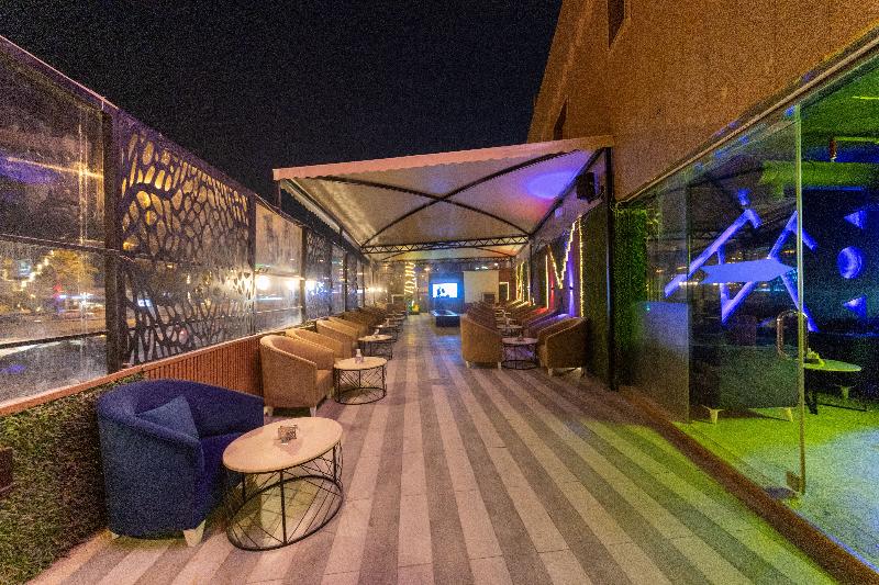 Burj Al Hayat Hotel Suites-al Olaya - Bar