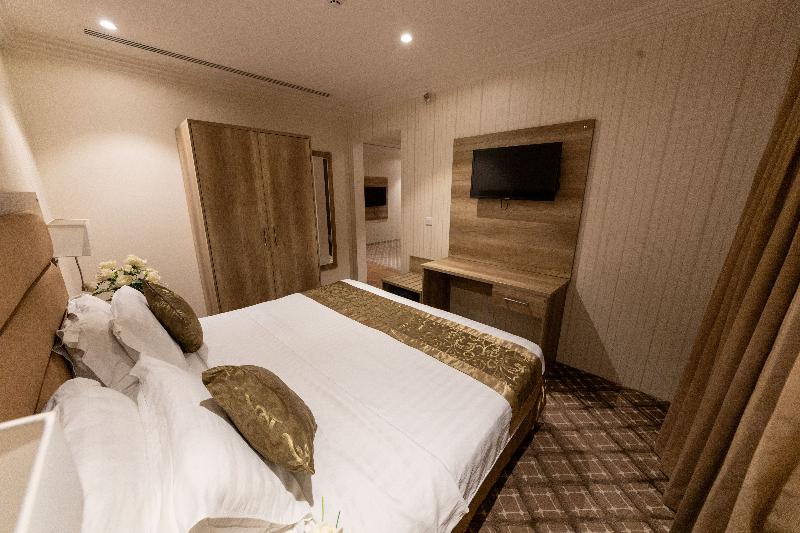 Burj Al Hayat Hotel Suites-al Olaya - Oda