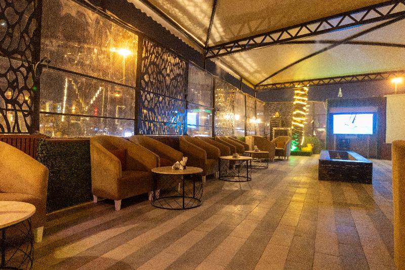 Burj Al Hayat Hotel Suites-al Olaya - Teras