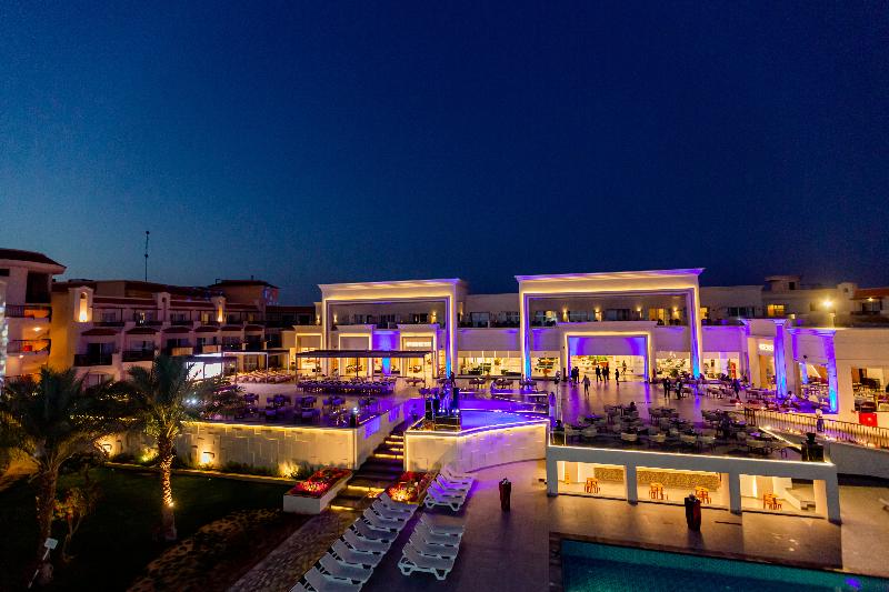 The V Luxury Resort Sahl Hasheesh - Havuz