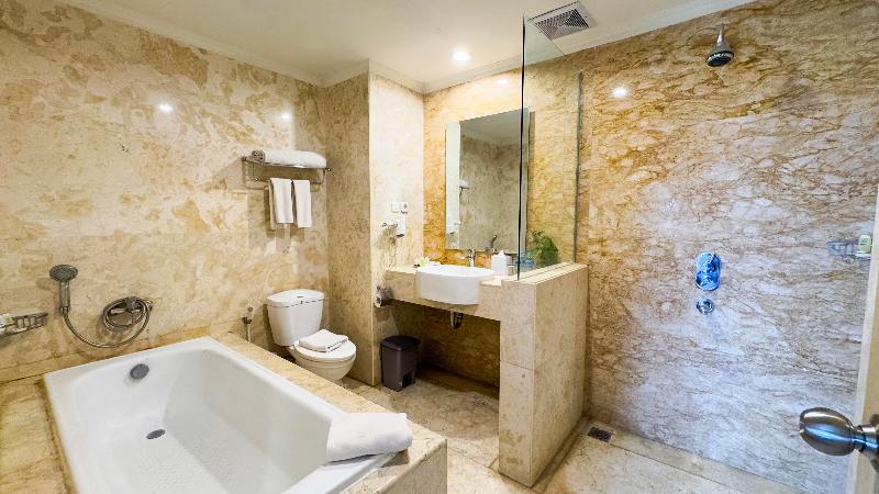Lorin Syariah Solo Hotel - Oda