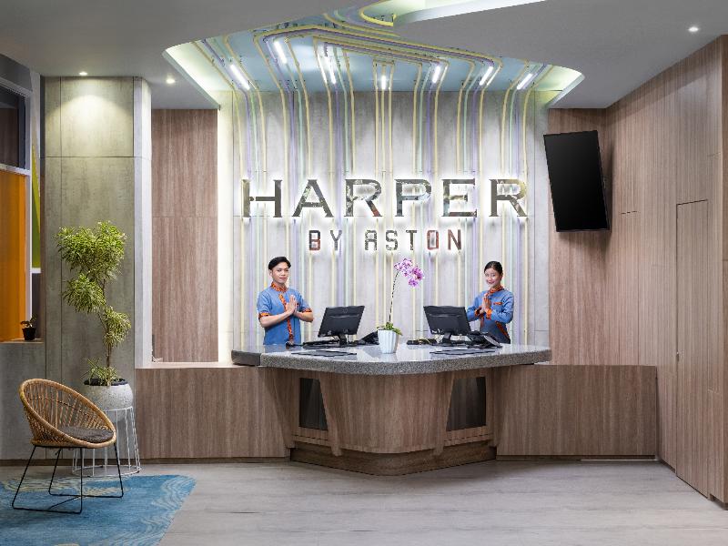 Harper Banjarmasin - Lobi