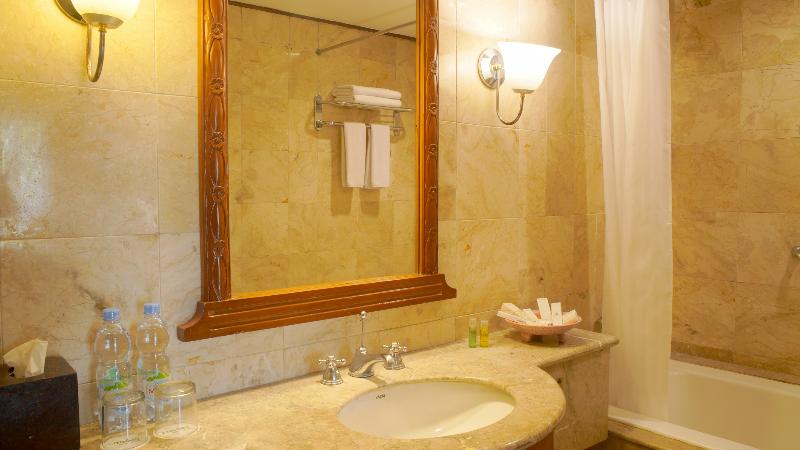 Lorin Solo Hotel - Oda