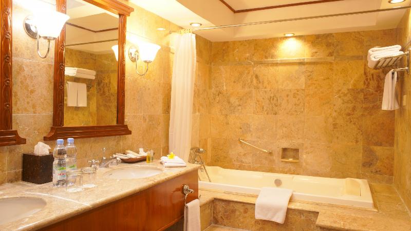 Lorin Solo Hotel - Oda