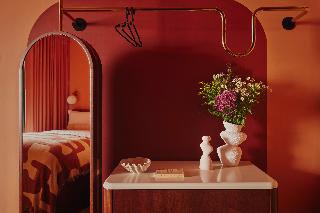 Ember Locke, Kensington fotoÄŸrafÄ±