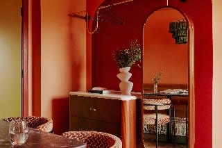 Ember Locke, Kensington fotoÄŸrafÄ±