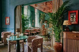 Ember Locke, Kensington fotoÄŸrafÄ±