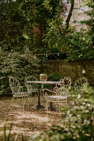 Ember Locke, Kensington fotoÄŸrafÄ±