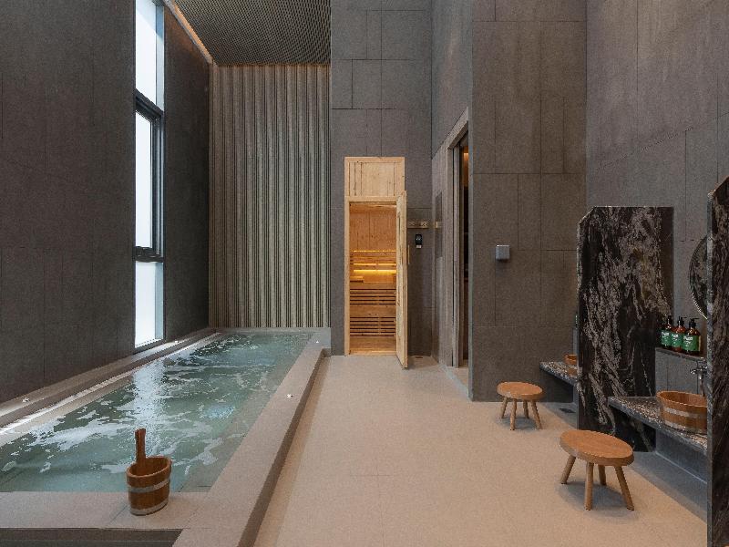 Staybridge Suites Bangkok Sukhumvit - Aktivite