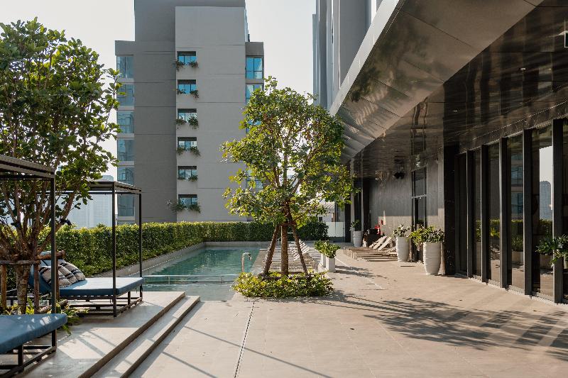 Staybridge Suites Bangkok Sukhumvit - Havuz