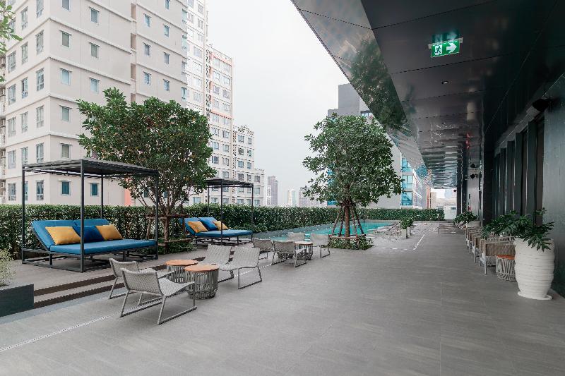 Staybridge Suites Bangkok Sukhumvit - Havuz