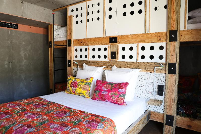Jam Hotel Lisbon - Oda
