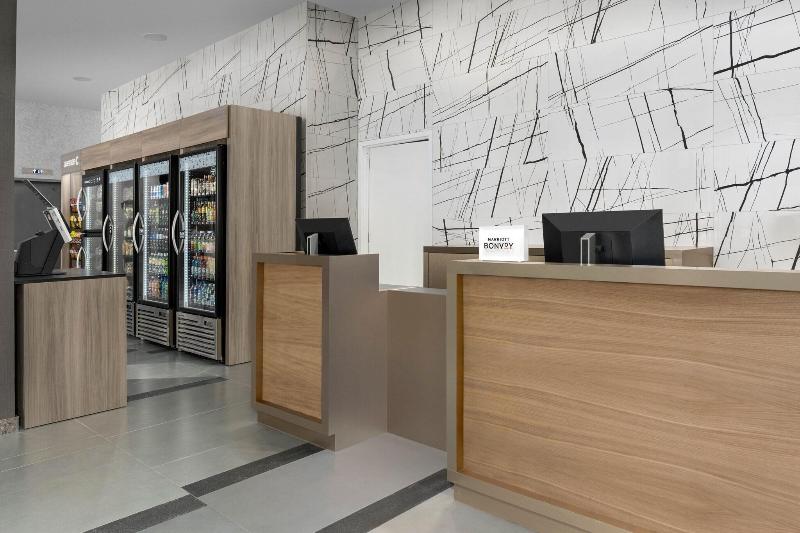 Residence Inn by Marriott New York Queens - Lobi