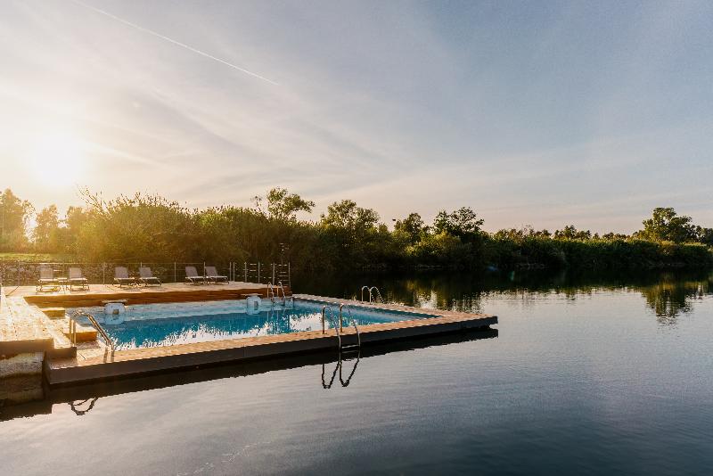 Nabi Resort Glamping & Spa - Havuz