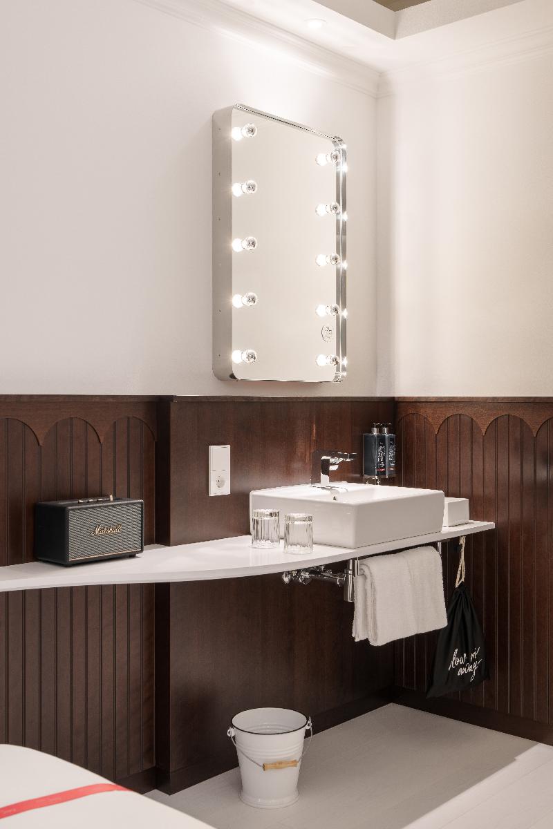 Ruby Hanna Hotel Stuttgart by IHG - Oda
