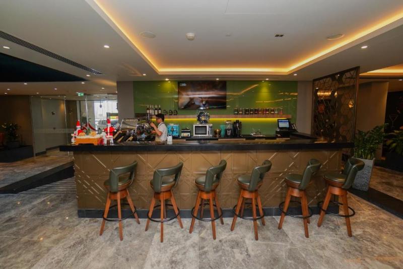The Grand Lux Hotel - Bar