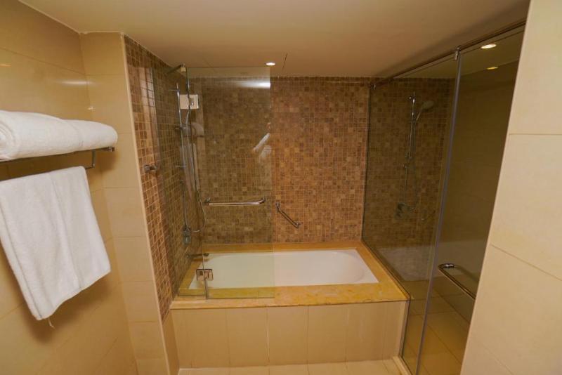 The Grand Lux Hotel - Oda