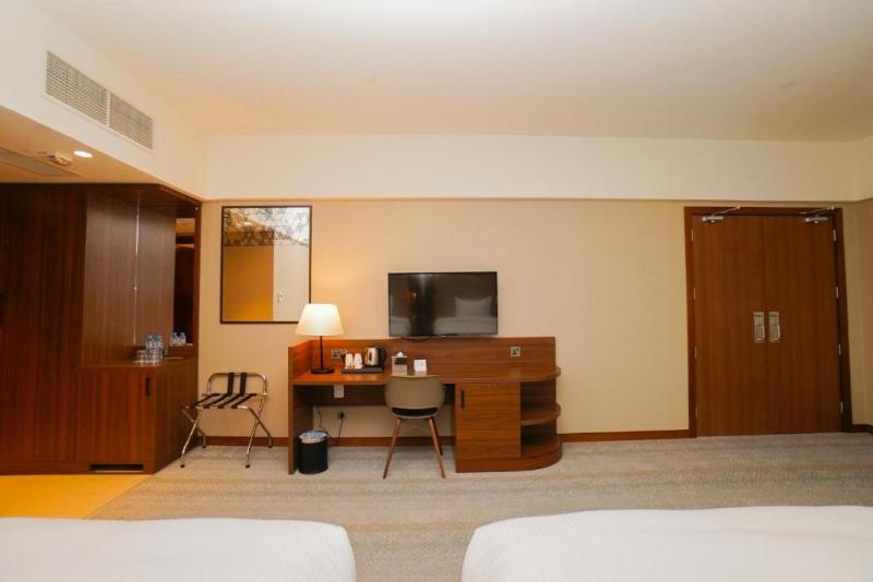 The Grand Lux Hotel - Oda