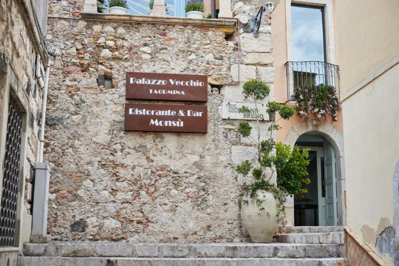 Palazzo Vecchio Taormina - Genel