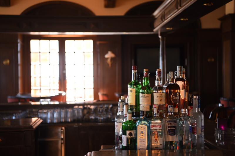 The Cascades Golf Resort Spa and Thalasso - Bar