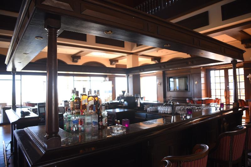 The Cascades Golf Resort Spa and Thalasso - Bar