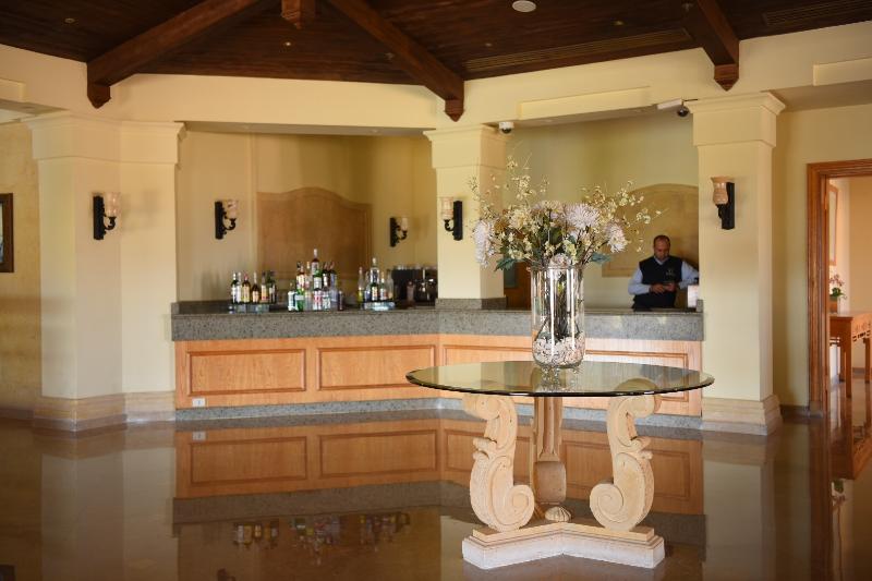 The Cascades Golf Resort Spa and Thalasso - Bar