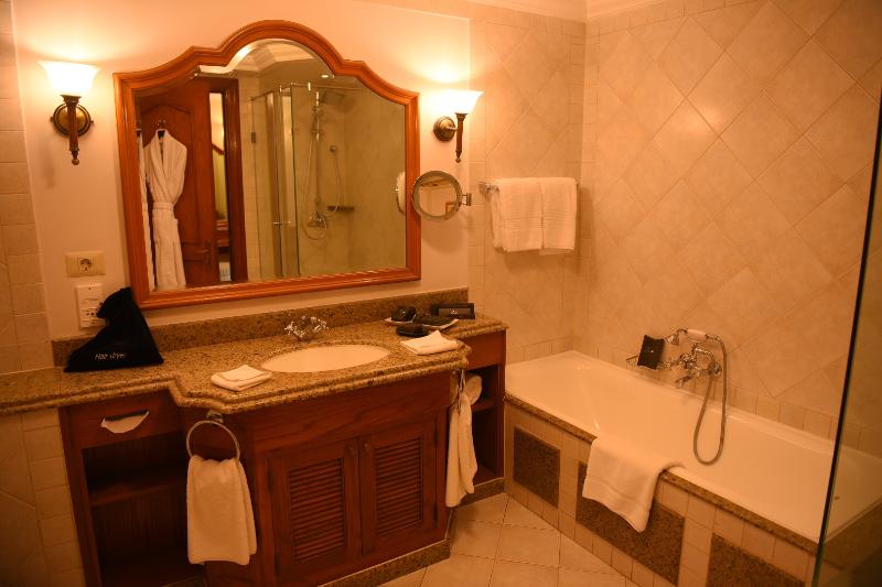 The Cascades Golf Resort Spa and Thalasso - Oda