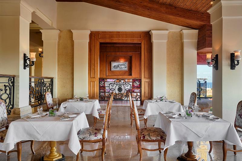 The Cascades Golf Resort Spa and Thalasso - Restoran