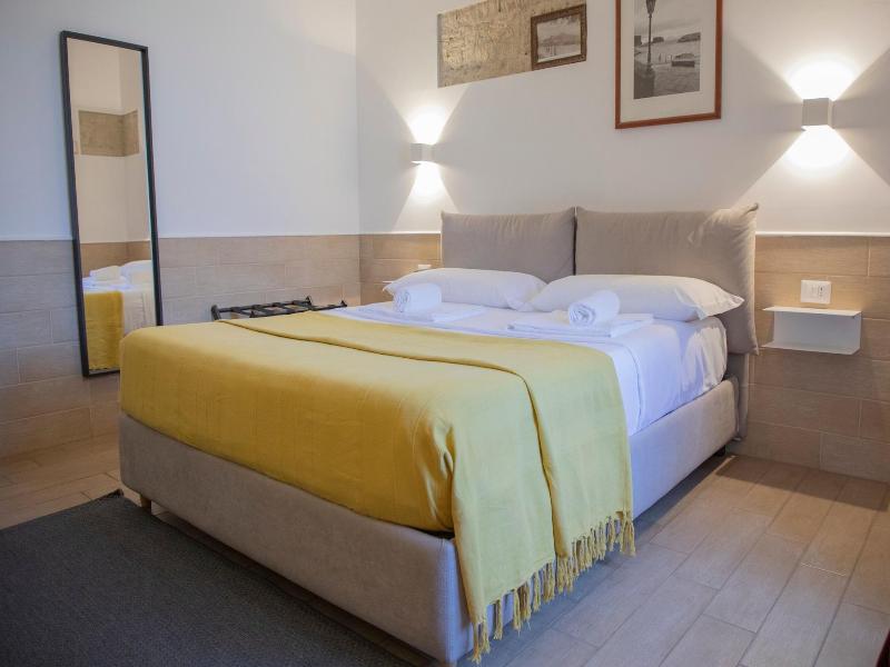 Hotel H22 - Oda
