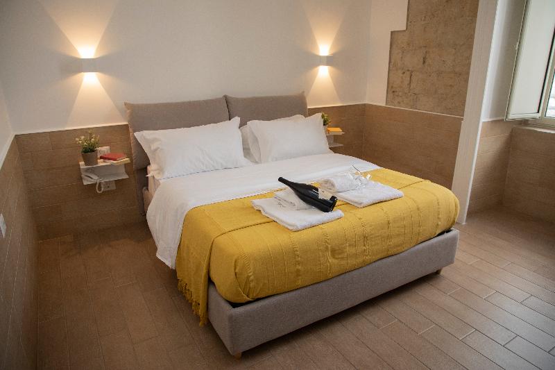Hotel H22 - Oda