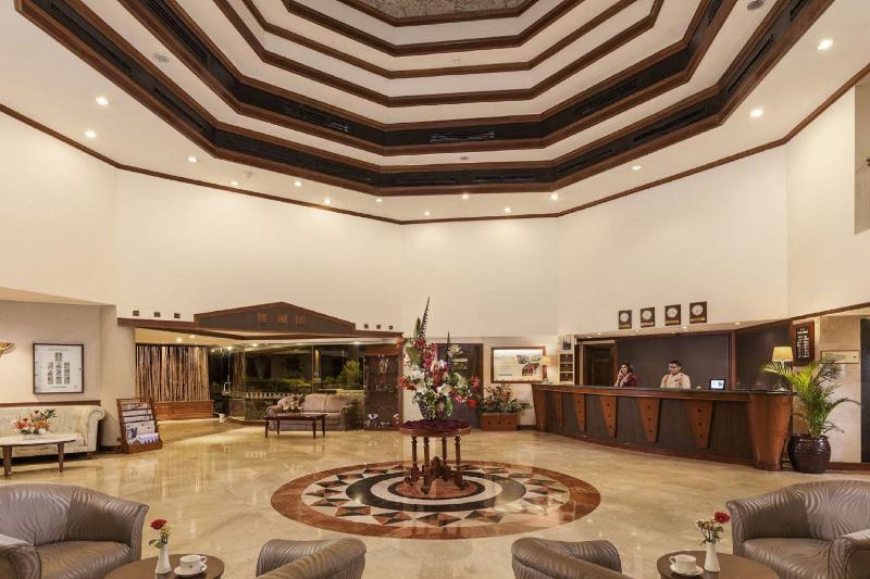 Prime Plaza Hotel Purwakarta - Lobi