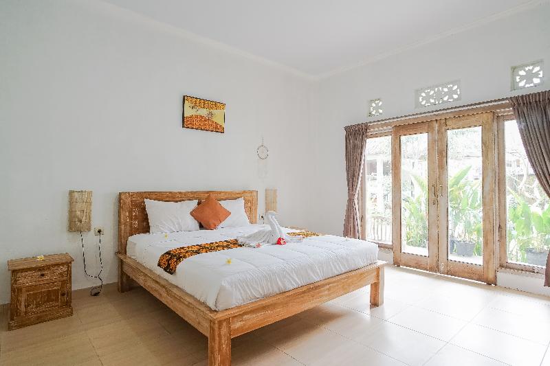 Karan Homestay Canggu By Zuzu - Oda