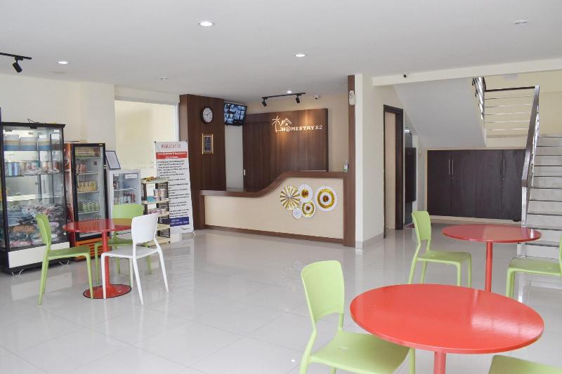 Homestay 82 Syariah Palembang By Zuzu - Lobi