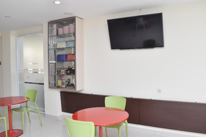 Homestay 82 Syariah Palembang By Zuzu - Lobi