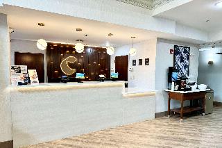 Comfort Suites East Brunswick - South River fotoÄŸrafÄ±