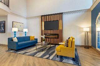 Comfort Suites East Brunswick - South River fotoÄŸrafÄ±