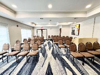 Comfort Suites East Brunswick - South River fotoÄŸrafÄ±