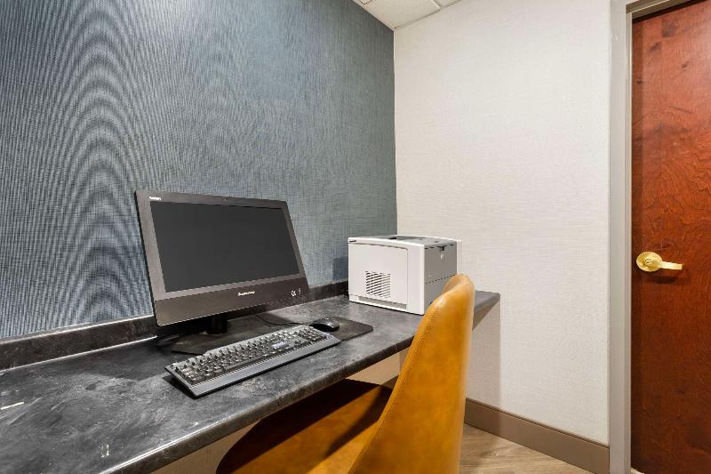 Comfort Suites East Brunswick - South River - Toplantı