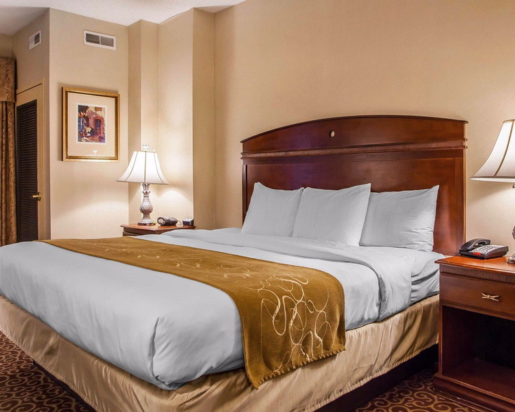 Comfort Suites East Brunswick - South River - Oda