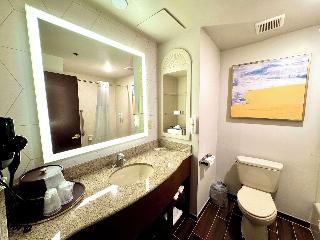 Comfort Suites East Brunswick - South River fotoÄŸrafÄ±