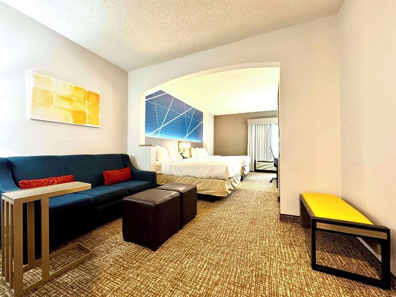 Comfort Suites East Brunswick - South River - Oda