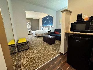 Comfort Suites East Brunswick - South River fotoÄŸrafÄ±