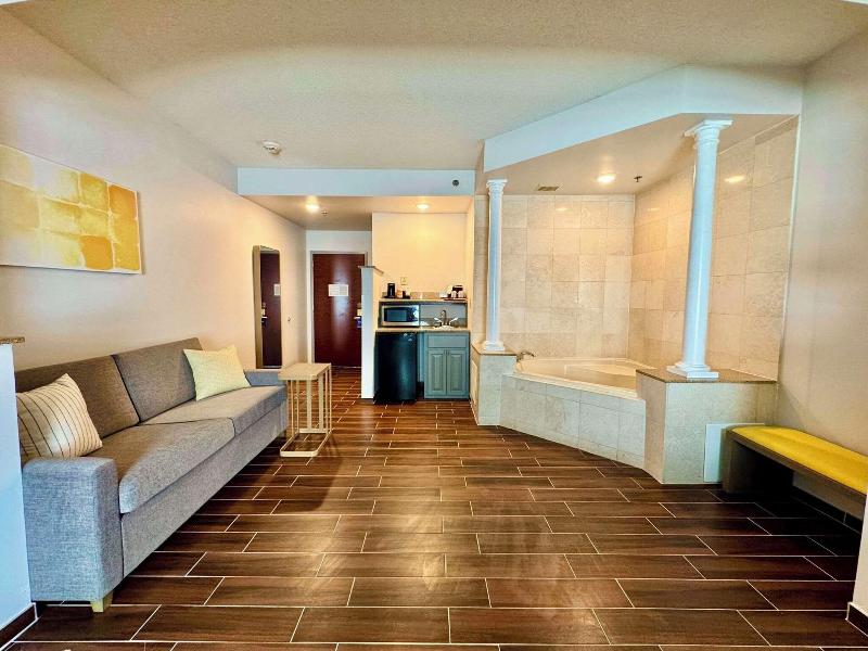 Comfort Suites East Brunswick - South River - Oda
