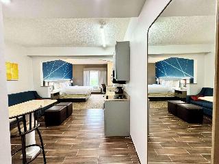 Comfort Suites East Brunswick - South River fotoÄŸrafÄ±