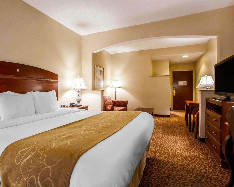 Comfort Suites East Brunswick - South River - Oda