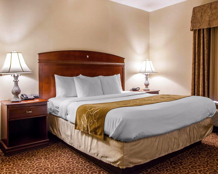 Comfort Suites East Brunswick - South River - Oda