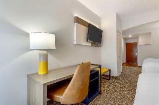 Comfort Suites East Brunswick - South River fotoÄŸrafÄ±