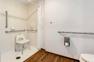 Comfort Suites East Brunswick - South River fotoÄŸrafÄ±